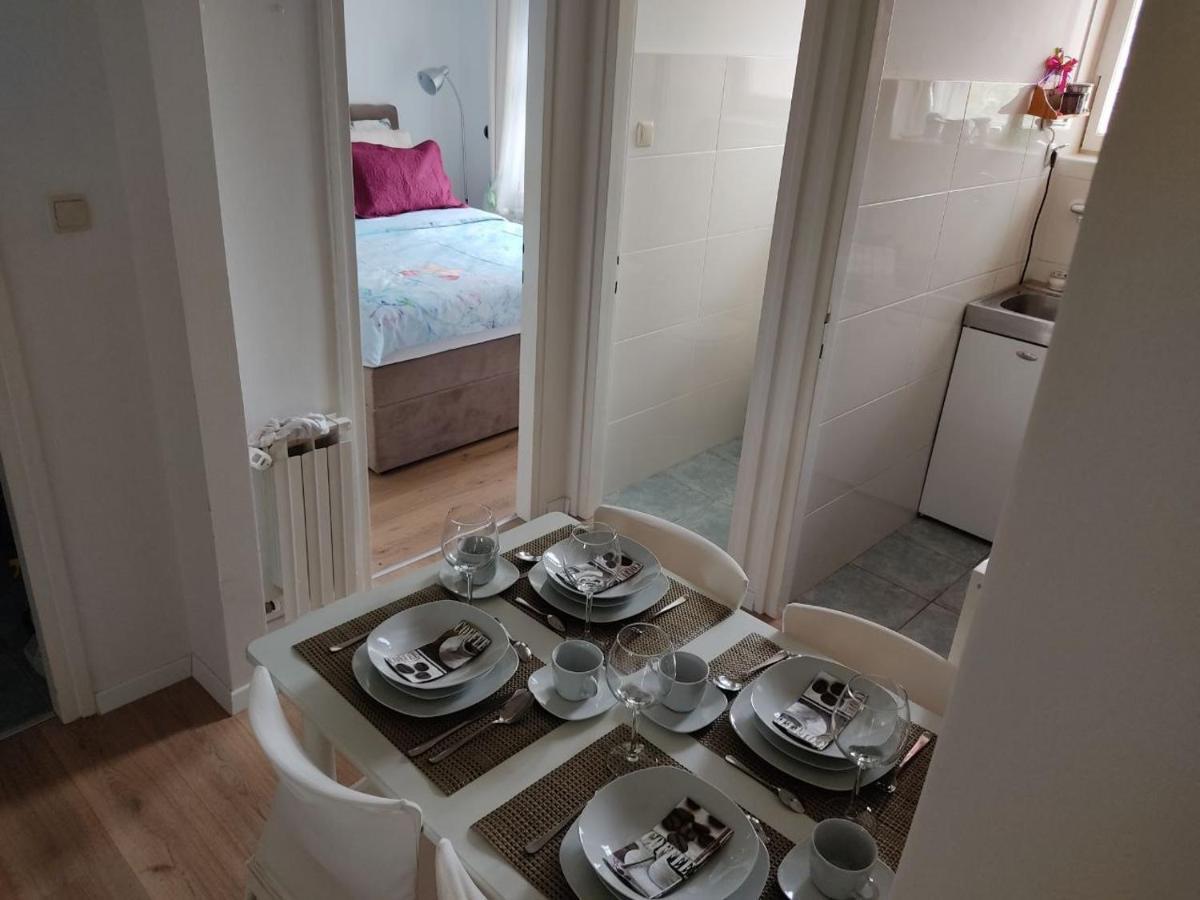 Apartment Vera Zagabria Esterno foto
