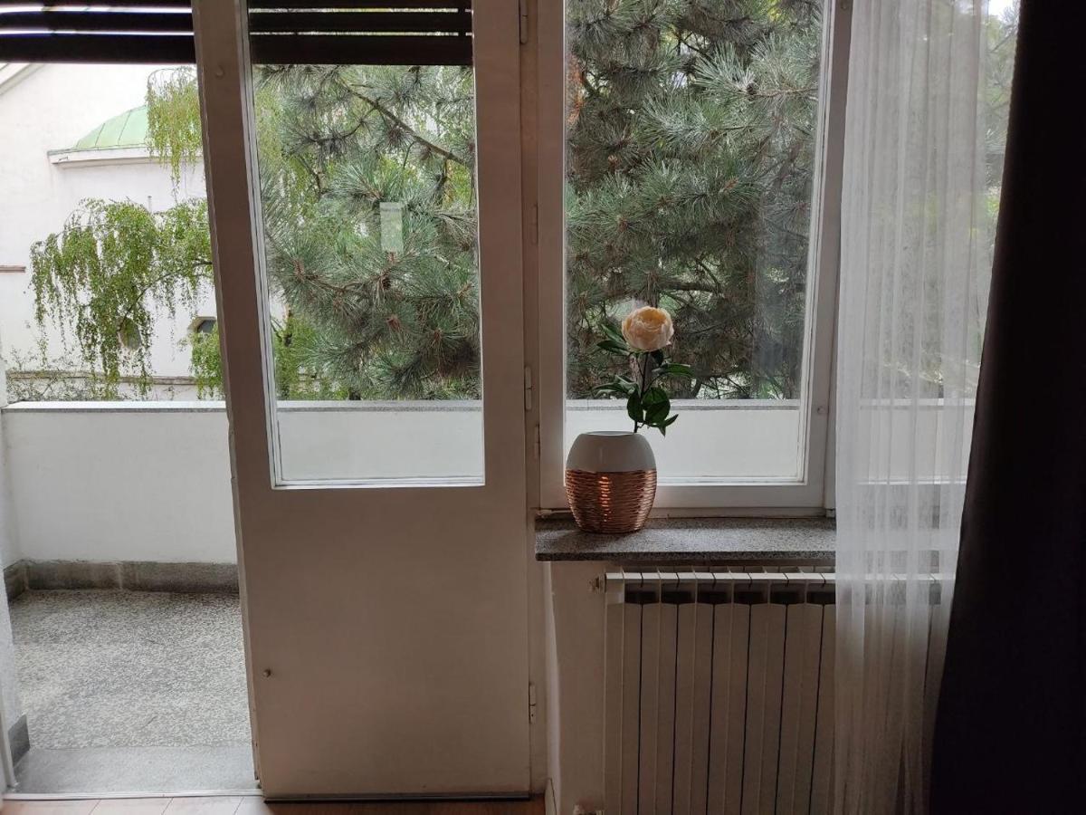 Apartment Vera Zagabria Esterno foto