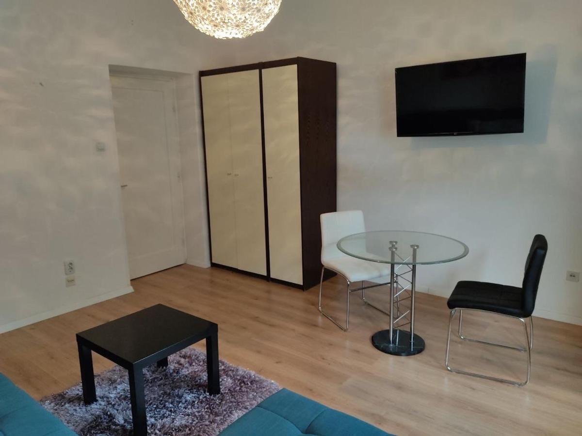 Apartment Vera Zagabria Esterno foto